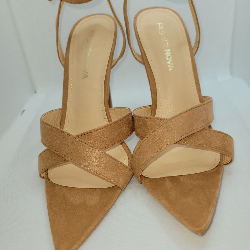 Sandals - Picture 3 of 3